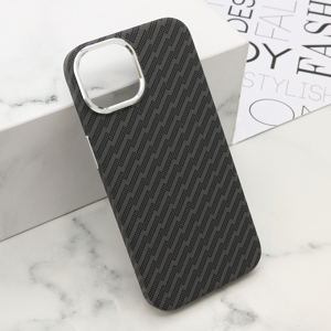 Futrola UrbanMesh MagSafe za iPhone 15 (6.1) DZ01