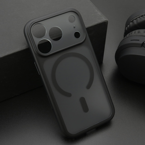 Futrola SHADOW MagSafe za iPhone 17 Pro (6.3)/iPhone 18 Pro (6.3) crna (small camera protection)