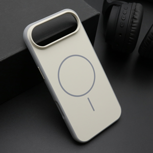 Futrola CHROME MagSafe za iPhone AIR (6.6) bela